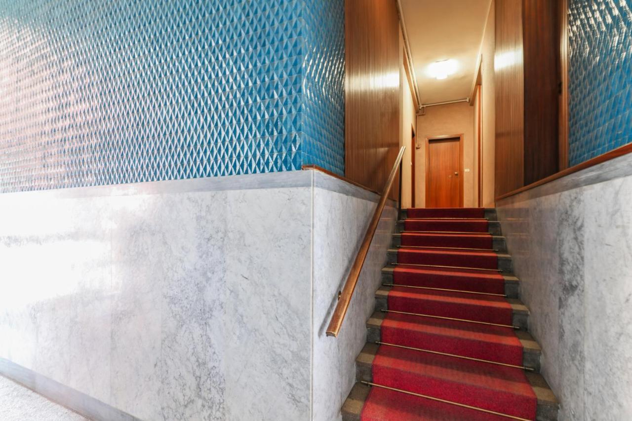 Appartamento Primopiano - Romilli Milano Esterno foto